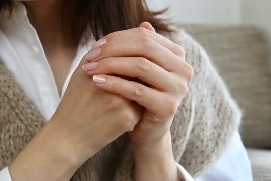 冷えはなぜ女性に多い？体が冷えやすい「構造的理由」と温め方